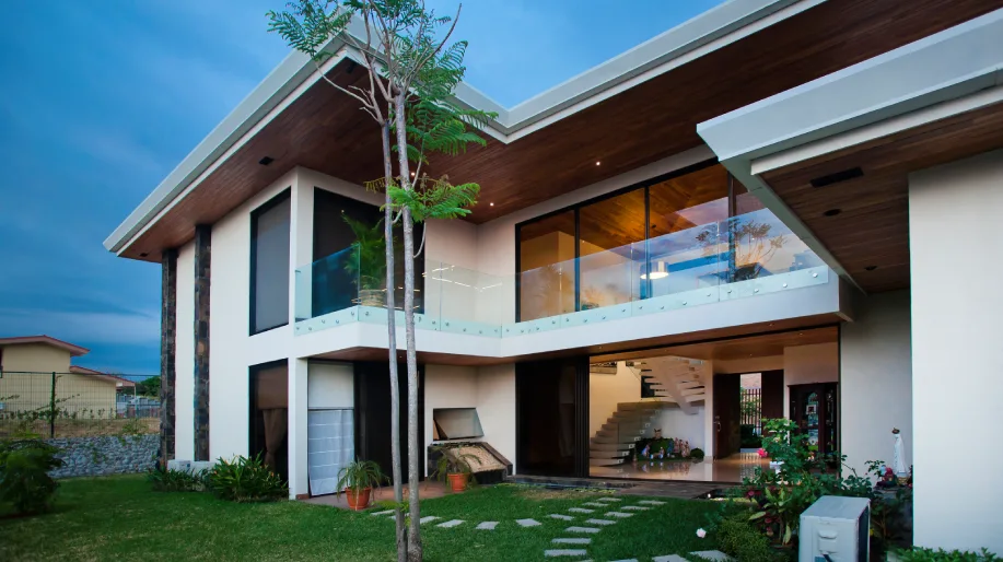 Residencia Apestegui